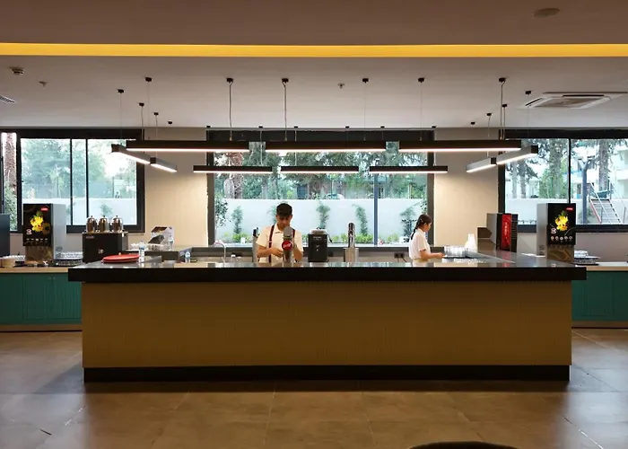 Palemon Resort&